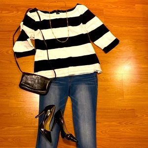 XXL Gap striped top quarter sleeves